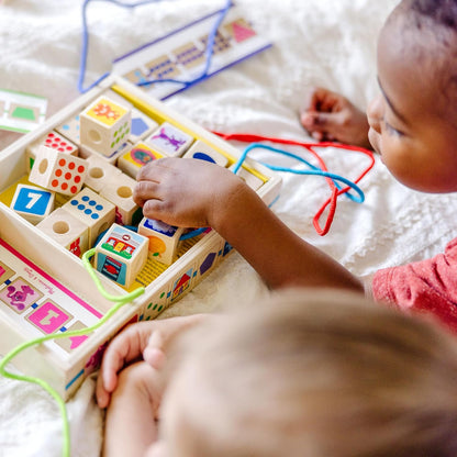 Wooden Number Lacing Set
