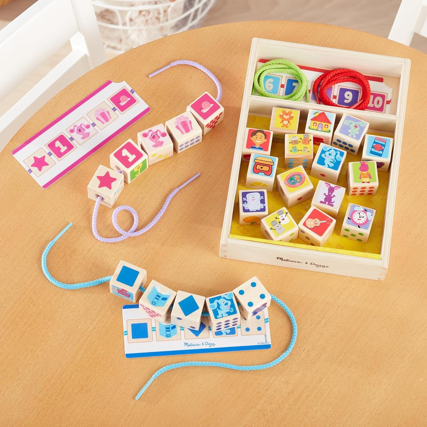 Wooden Number Lacing Set