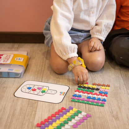 Fine Motor Skill Builder : Stick, Trace and Pinch
